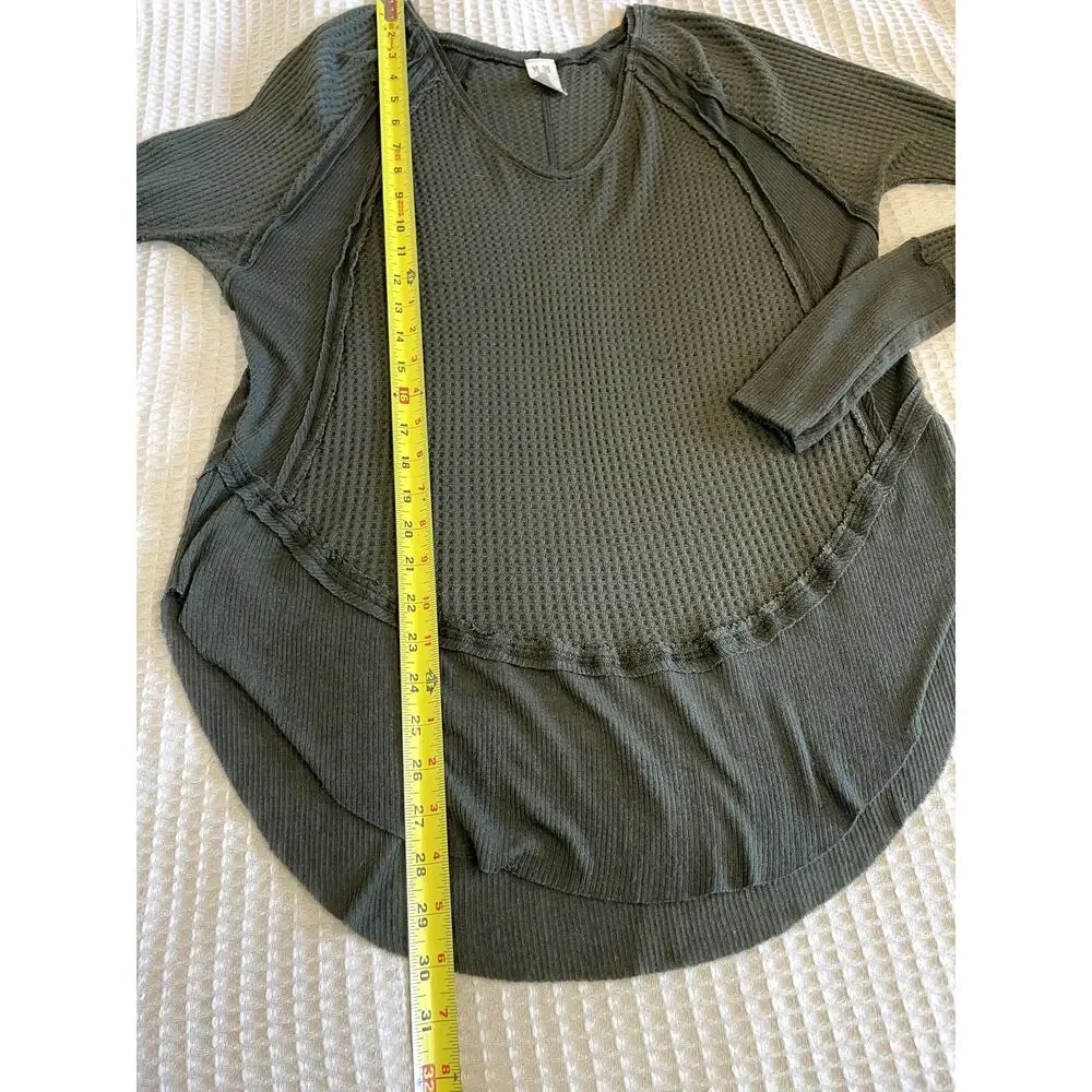 Free People Catalina Thermal V Neck Long Sleeve Slouchy Forest Green Boho Tee XS